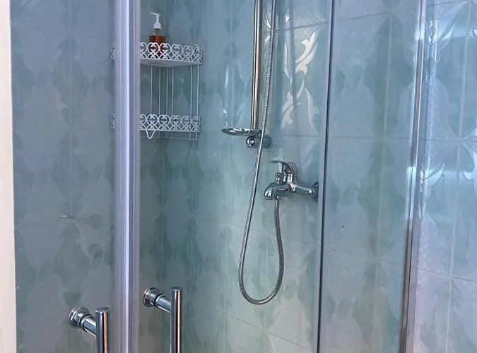 Lucas Apartamento Tirana